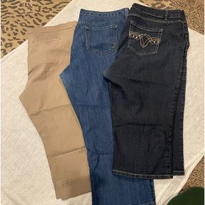 Plus size 18 bundle of capris